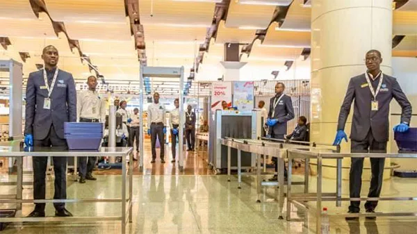 Agents de sûreté aéroportuaire de Tsa : trop, c’est trop !