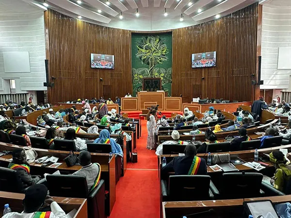 Révision constitutionnelle et passage en force