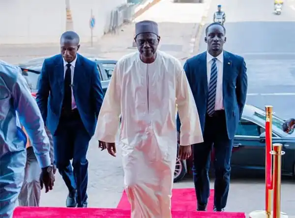 Nouveau gouvernement du Sénégal : entre rationalisation institutionnelle, concentration des compétences et impératif de résultats