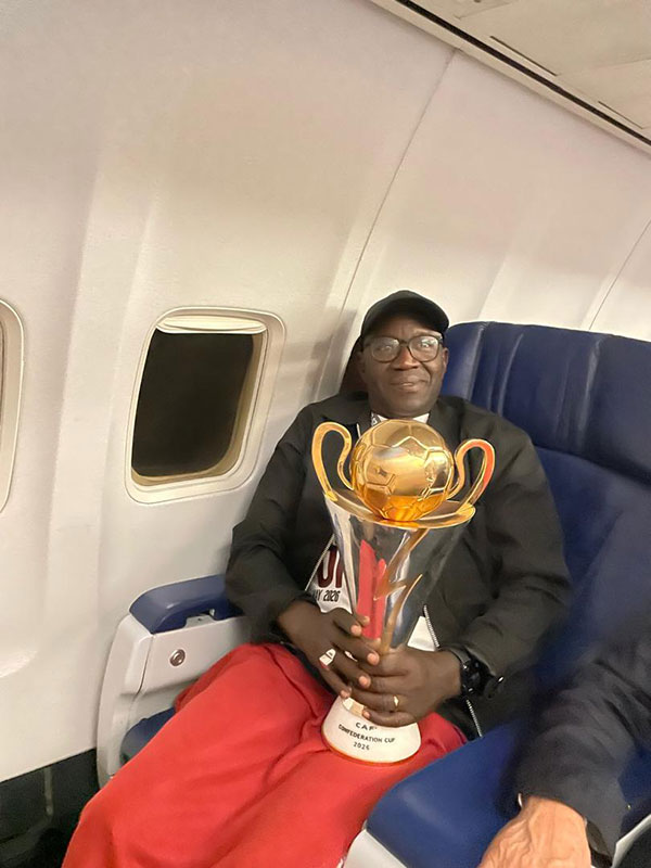 Coaching – Vainqueur de la Ligue des Champions et de la Coupe de la Caf : Lamine Ndiaye dans la légende du football africain
