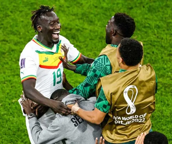 Victory over Qatar (3-1): The Lions at Full Throttle