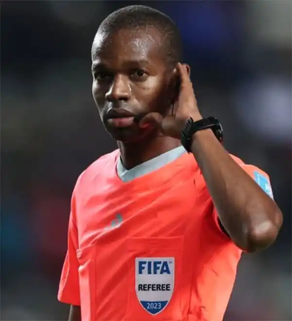 Mondial 2026 – Arbitres présélectionnés par la Fifa : Issa Sy dans la liste des 13 Africains