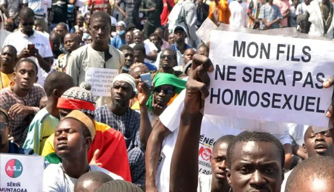 Mensonges et reniements sur la pénalisation de l’homosexualité