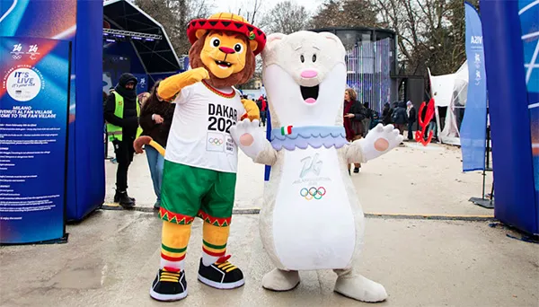 Visite – Mascottes de Dakar 2026 et de Milano Cortina 2026 : Ayo et Tina, symboles de l’esprit olympique