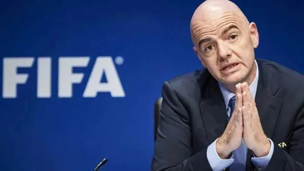 Fifa – Négociations autour d’une éventuelle levée des sanctions : Infantino ouvre la porte à la Russie