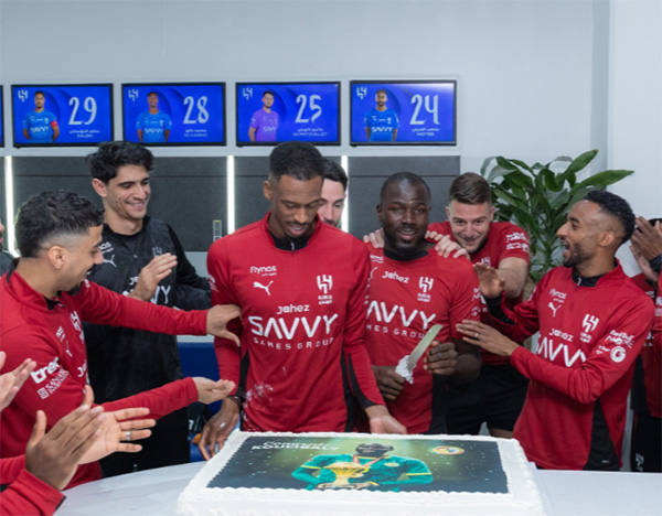 Retour du capitaine des Lions : Al-Hilal et Bounou célèbrent le champion d’Afrique Koulibaly
