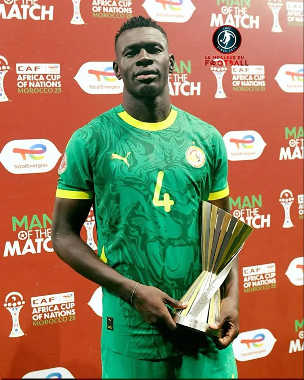 Buteur et homme du match : Abdoulaye Seck, taille patron