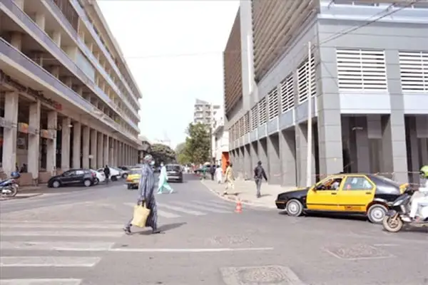 Plaidoyer pour le piéton, ce grand oublié de la ville sénégalaise