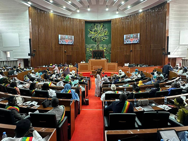Commissions d’enquête parlementaires : Pourquoi les ex-ministres peuvent boycotter les convocations sans craindre la force publique