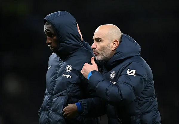 Chelsea – Maresca ouvre la porte à un départ du Sénégalais : «Tout peut arriver pour Nico»