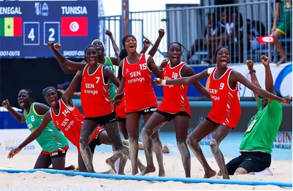 Mondial U17 de beach handball : Les Lioncelles écrivent l’histoire et visent les quarts